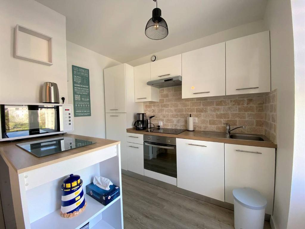 Bel appartement rénové 5 personnes au centre ville de PERROS-GUIREC - Réf 957 - 4