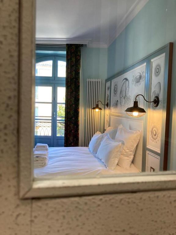 Mes à Moi in Pezenas - Appartements de charme - Baignoire Balnéo - 5