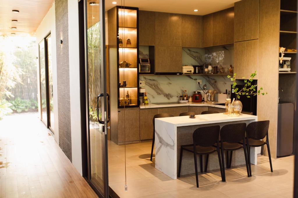 Rumah 189 m² dengan 1 kamar tidur dan 1 kamar mandi pribadi di Hoa Ninh (Family Home Villa Ba Na Hills Sun World)