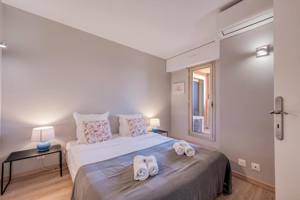 LA BADINE Appartement AirCo Pool for 4 By Sunset - 5
