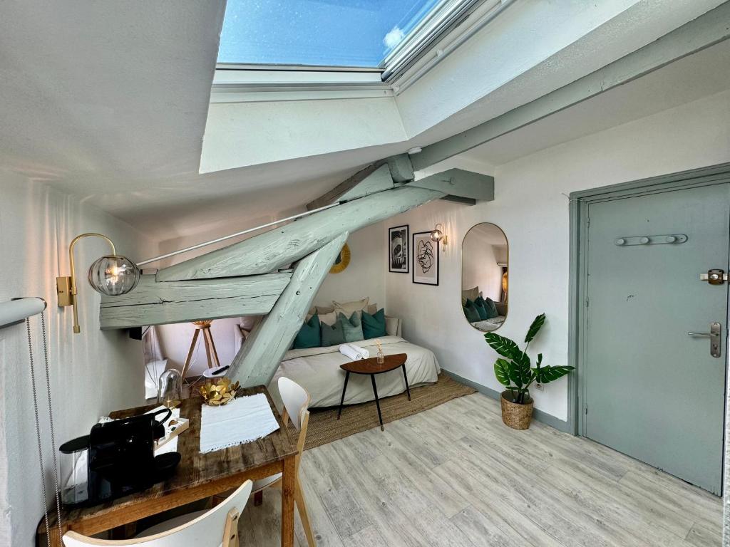 Suite Jota - Appartement 2 personnes - Check in h24 & Wifi - 2