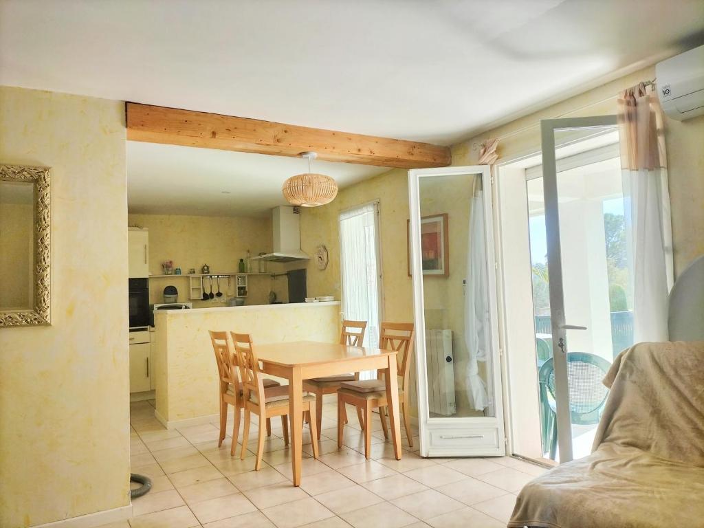 Rez de villa au calme proche de la plage - 2