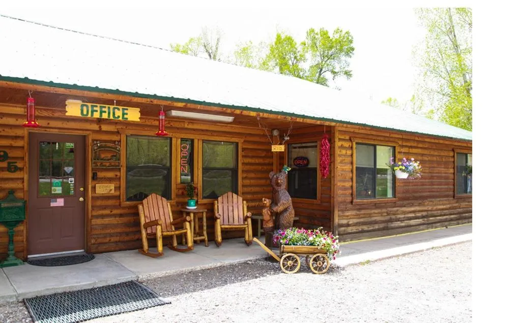 Vista Del Rio Lodge，位于Chama的酒店