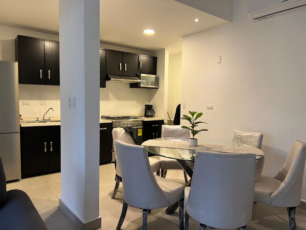 Nohemani Suite - 2
