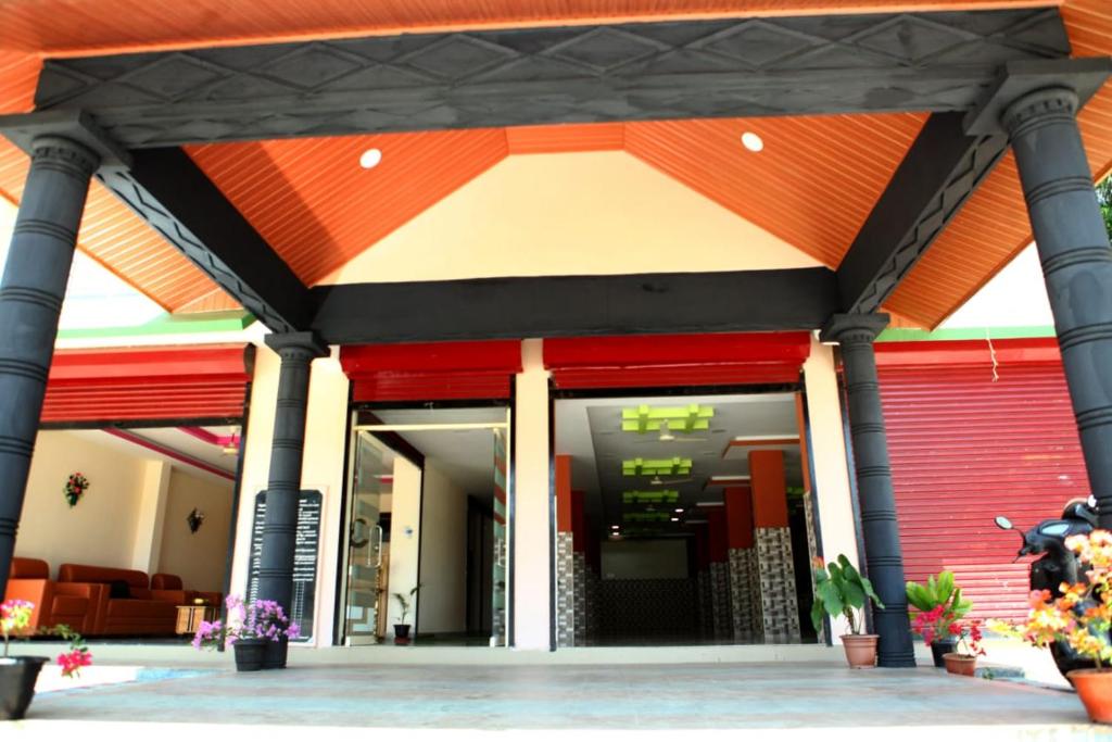 1. Karamang..