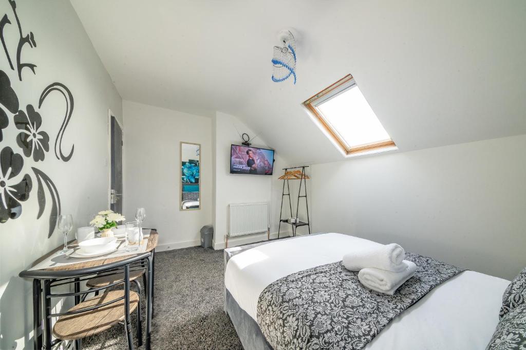 *RA246* For your most relaxed & Cosy stay + Free Parking + Free Fast WiFi *, Knowsthorpe