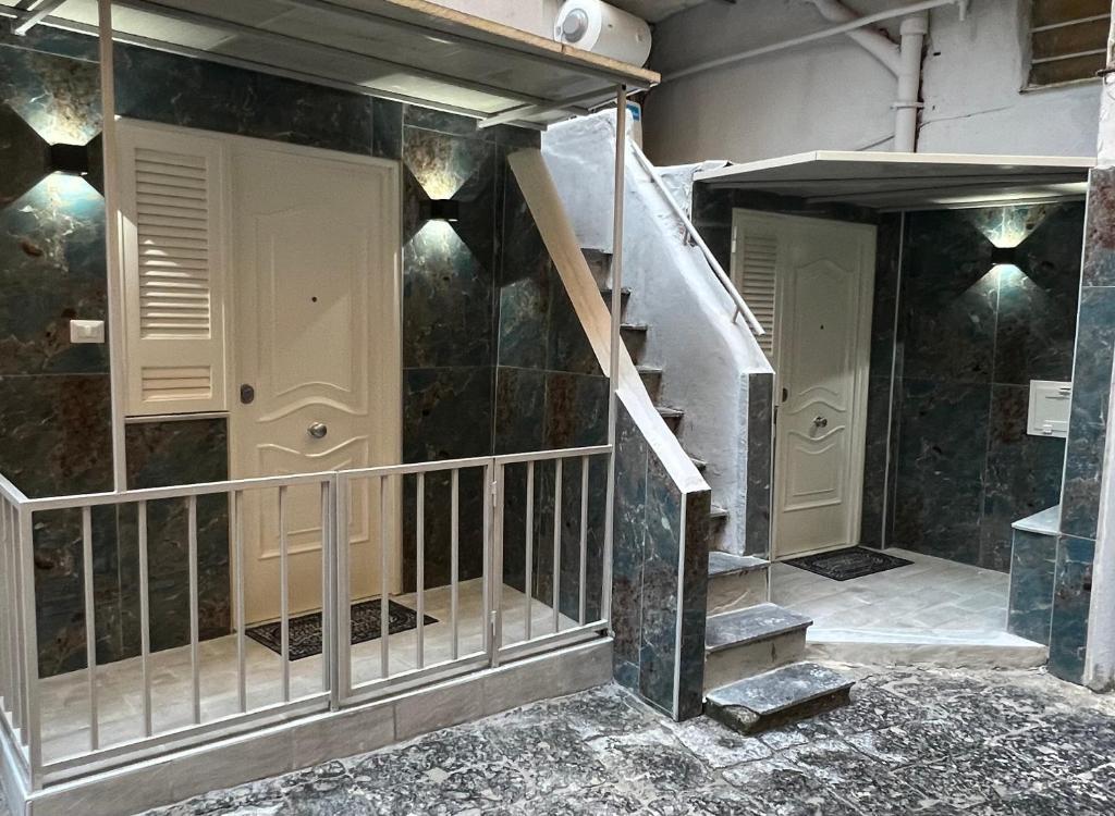 HV Chiara Naples historic center - 4