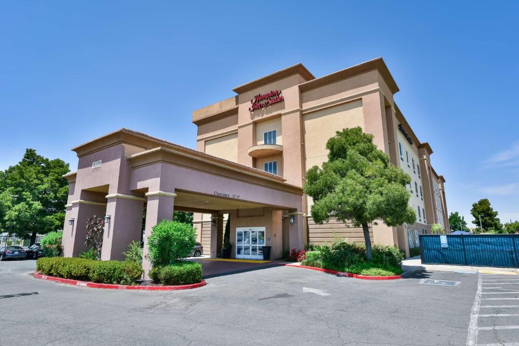 Hampton Inn & Suites Pittsburg, Pittsburg