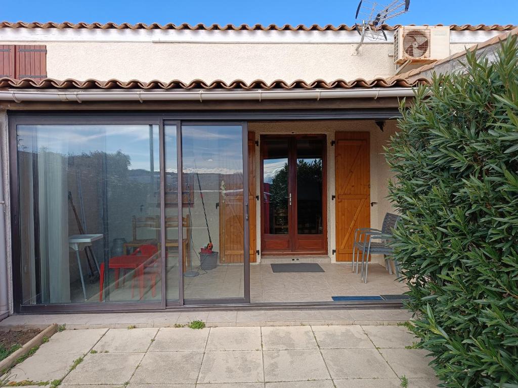 Pavillon 5 personnes - 2