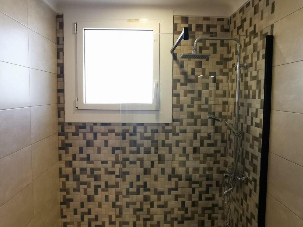Apartamento acogedor a 400m de la playa en Llançà, con terraza y baño hidromasaje - ES-89-135 - 3