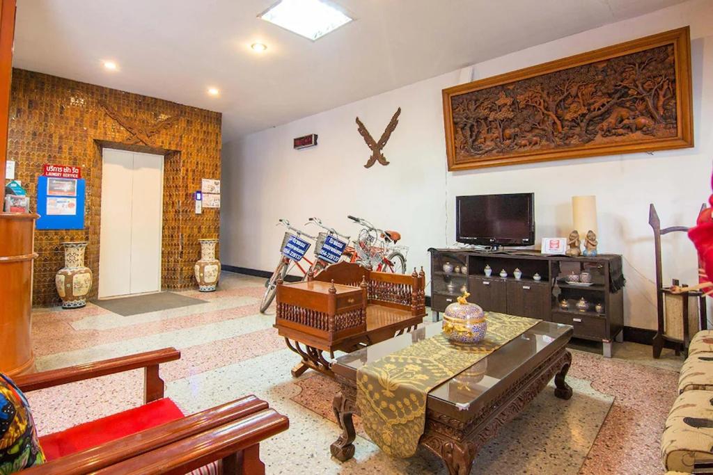 フロント・ロビー