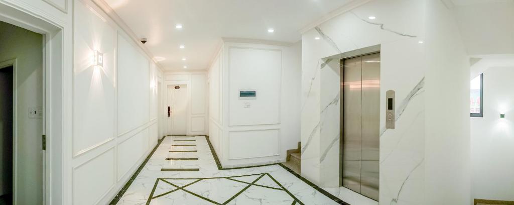 ROSA QUEEN HOTEL