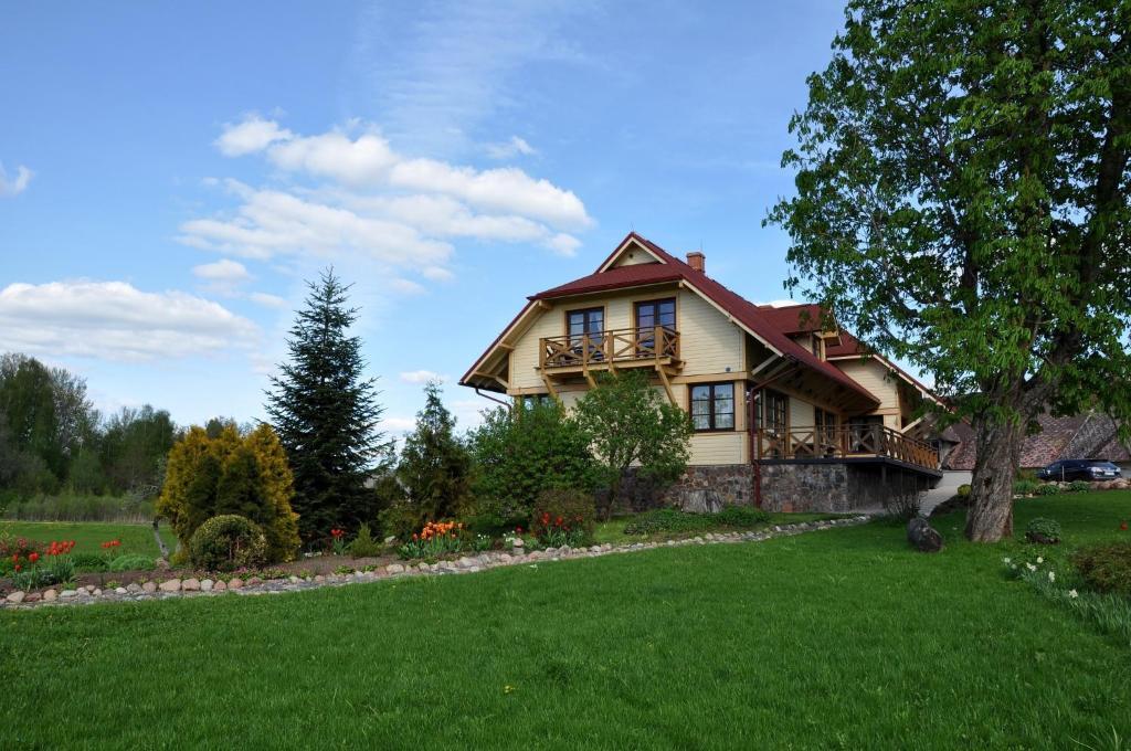 Viesu nams Bezdubeni — Hotel in Talsi