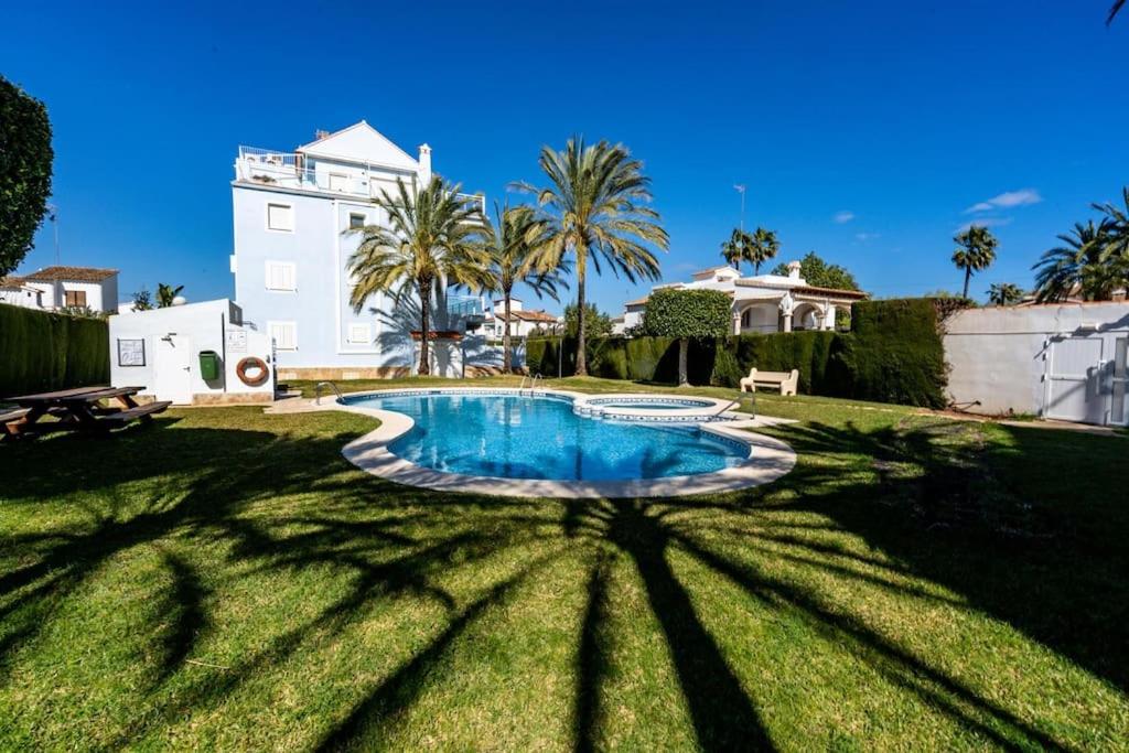 Nice apartment with terrace, 250m from the beach - 4