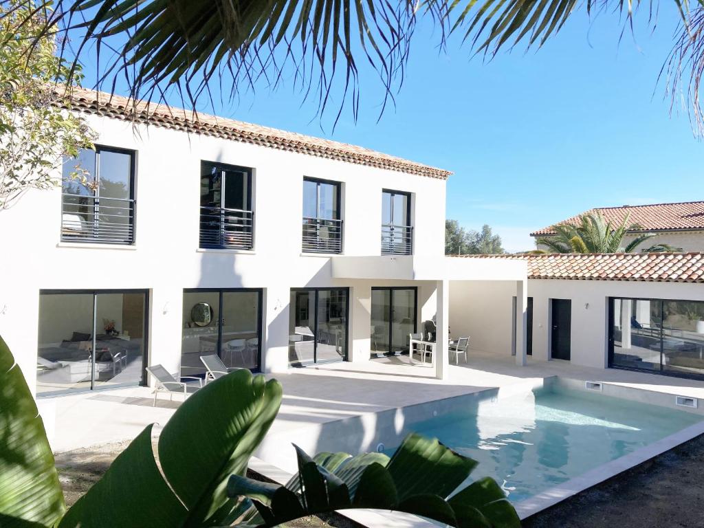 Dream azur House Riviera swimming-pool close to the beach - 1