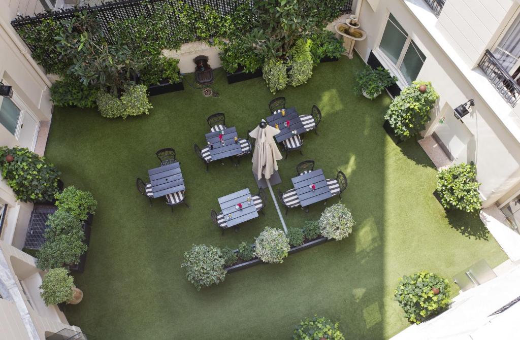 Elysees Apartments - 5