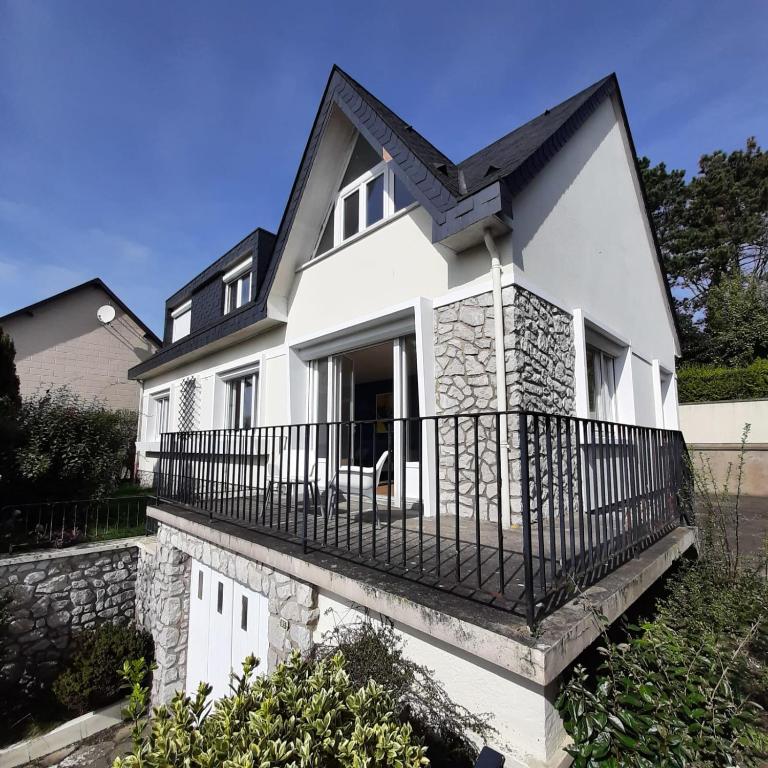 AG12 Villa Les Dix Mouettes Vue Mer Confort & Moments Inoubliables, Ault