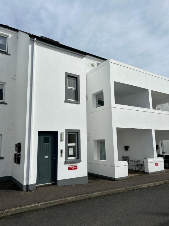 Seaside Marine First Floor Apartment, Ballycastle