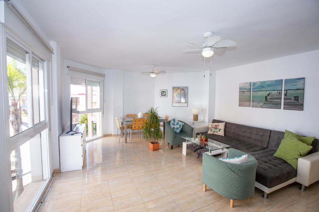 ESPECTACULAR PISO EN LA HERRADURA, con parking gratis en julio y agosto - 1