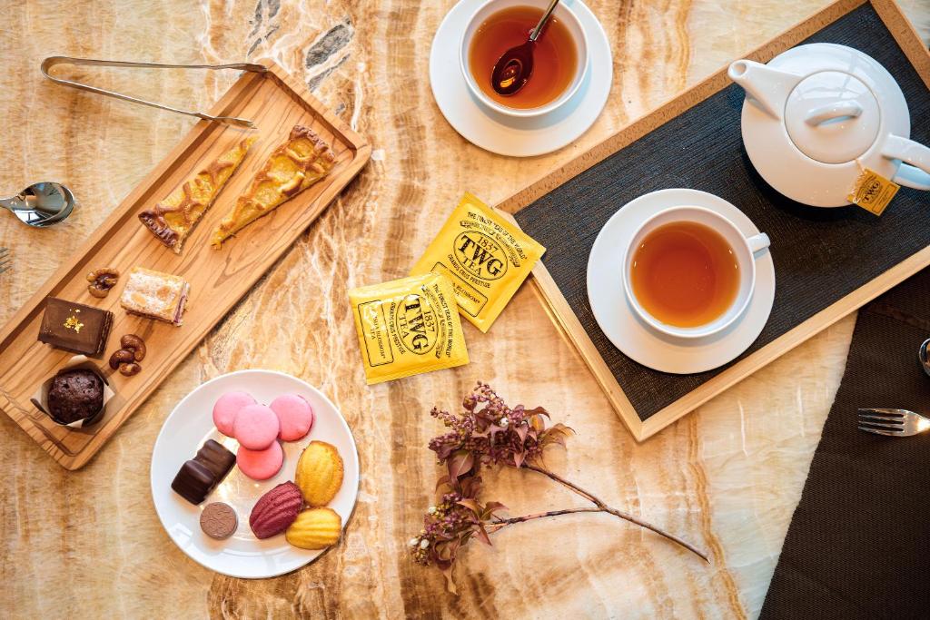 อาหารและเครื่องดื่ม