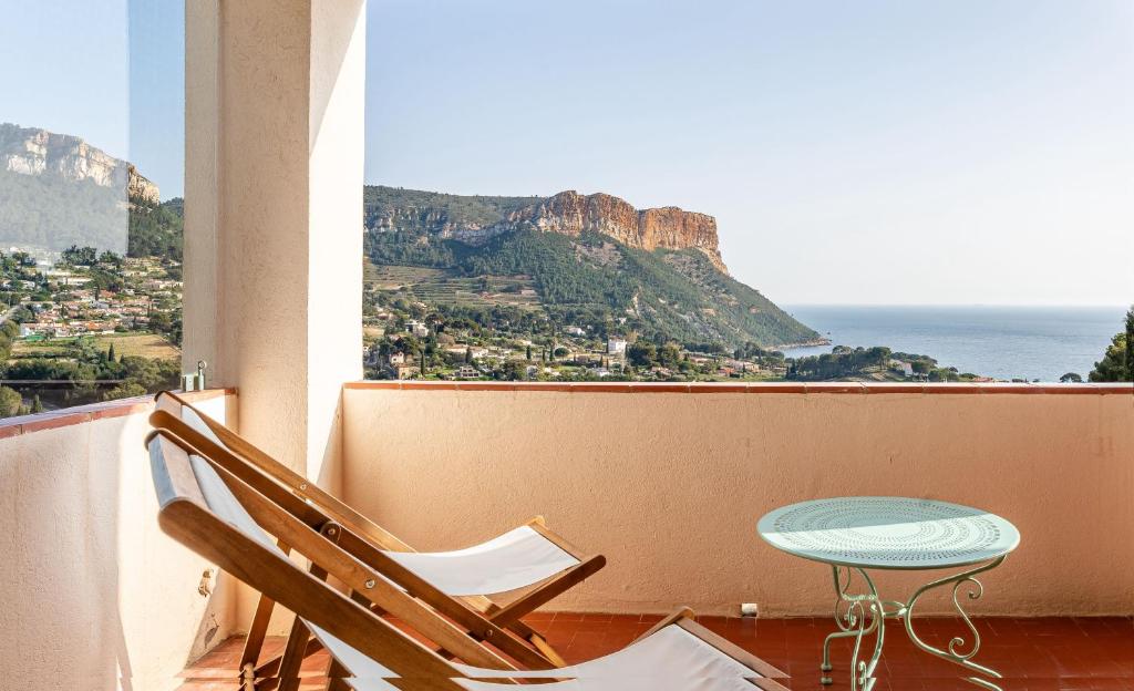 Les Aiguadines par Dodo à Cassis, Cassis