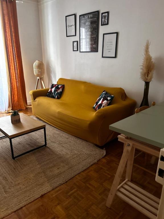 Appartement au coeur de paris à 1 kilomètre de la Tour Eiffel - 2