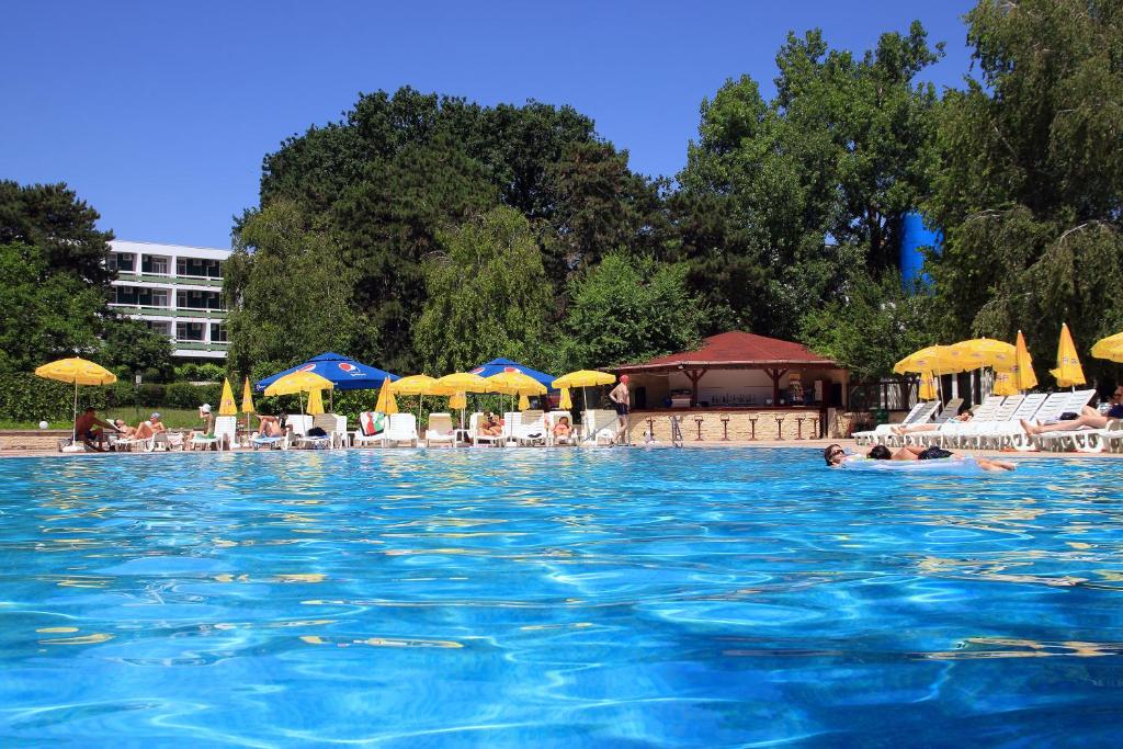 Hotel 2D Resort and Spa photo
