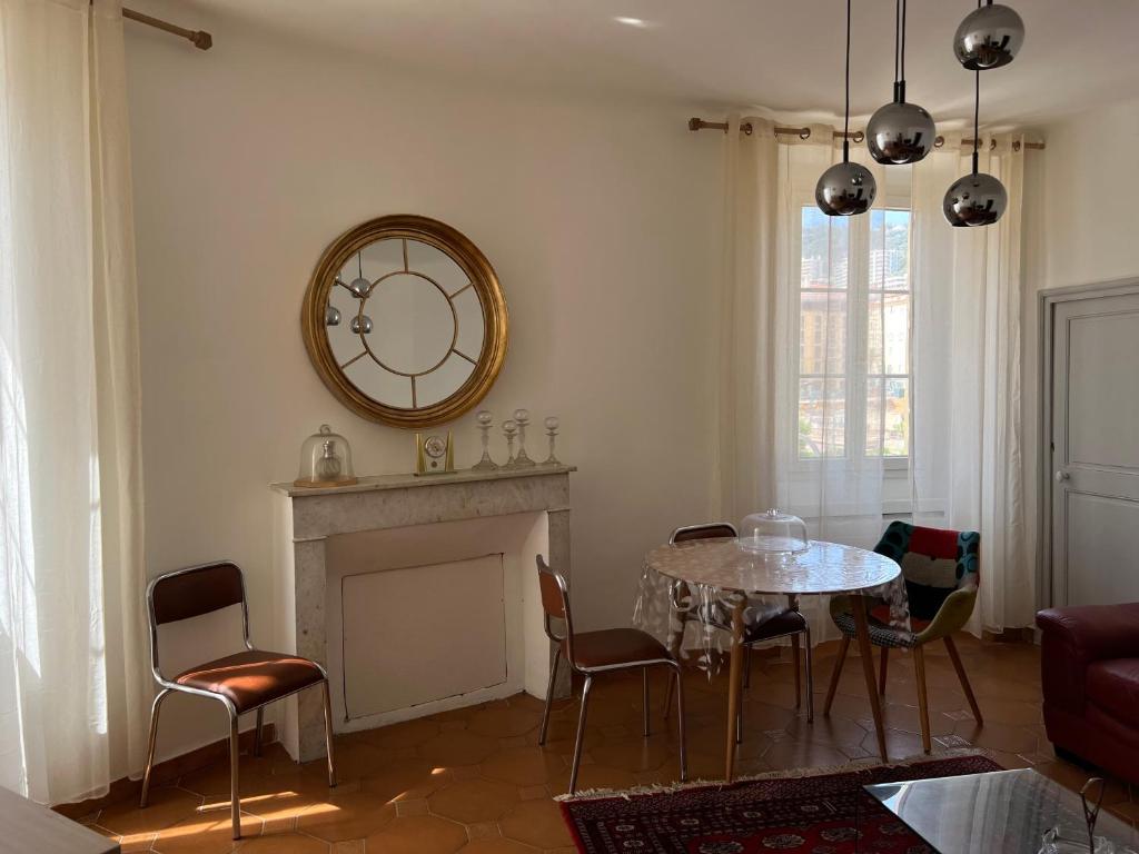 Le Laetitia - appartement de charme dans la vieille ville avec vue mer - 5