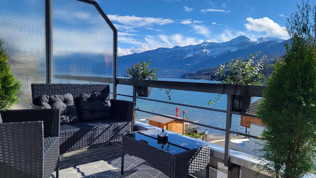 Lakeview Loft*Lake/Ferry access* Central, Spiez