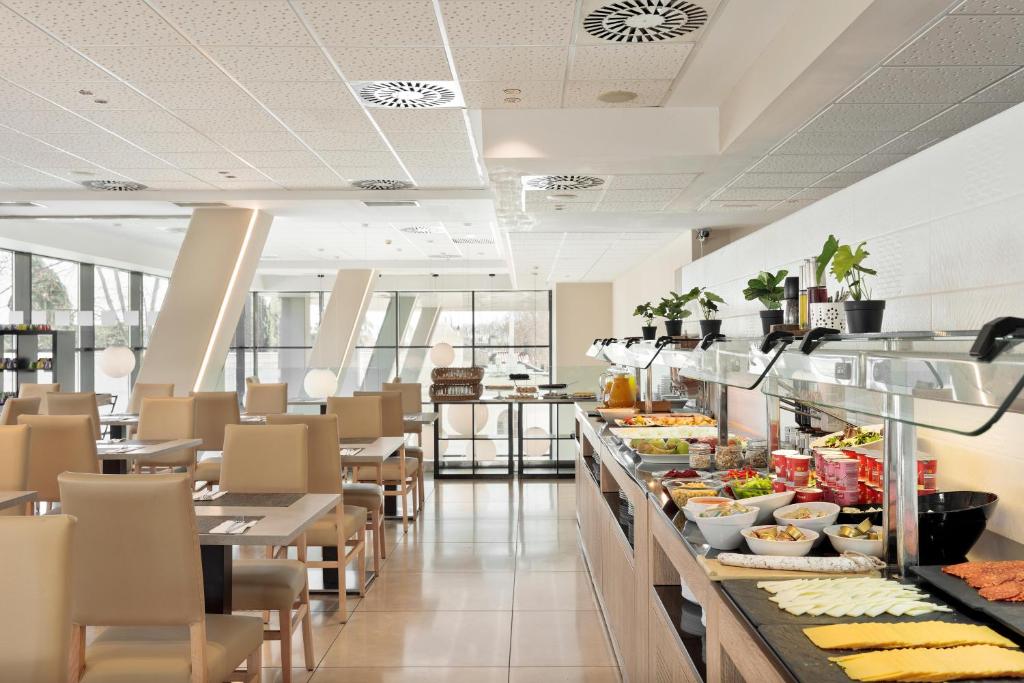 Hotel Best 4 Barcelona - 5