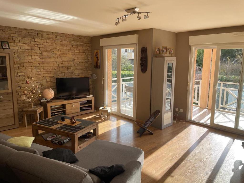 Sevrier, appartement 73M2 avec terrasse , 4pers - 5
