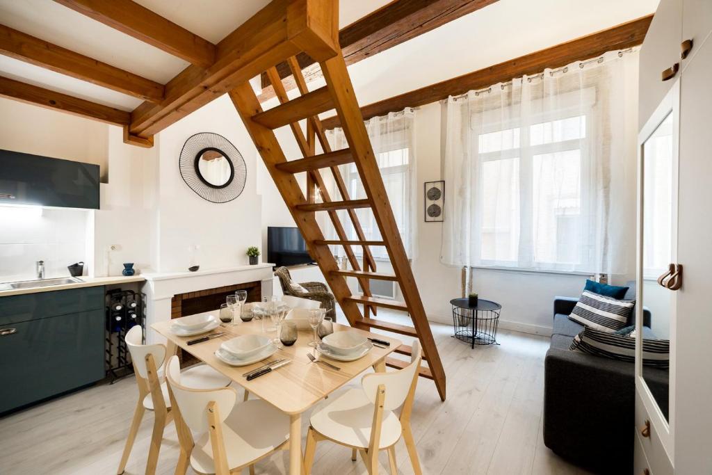 All in Lyon | Appartement cosy avec mezzanine Lyon centre - 1