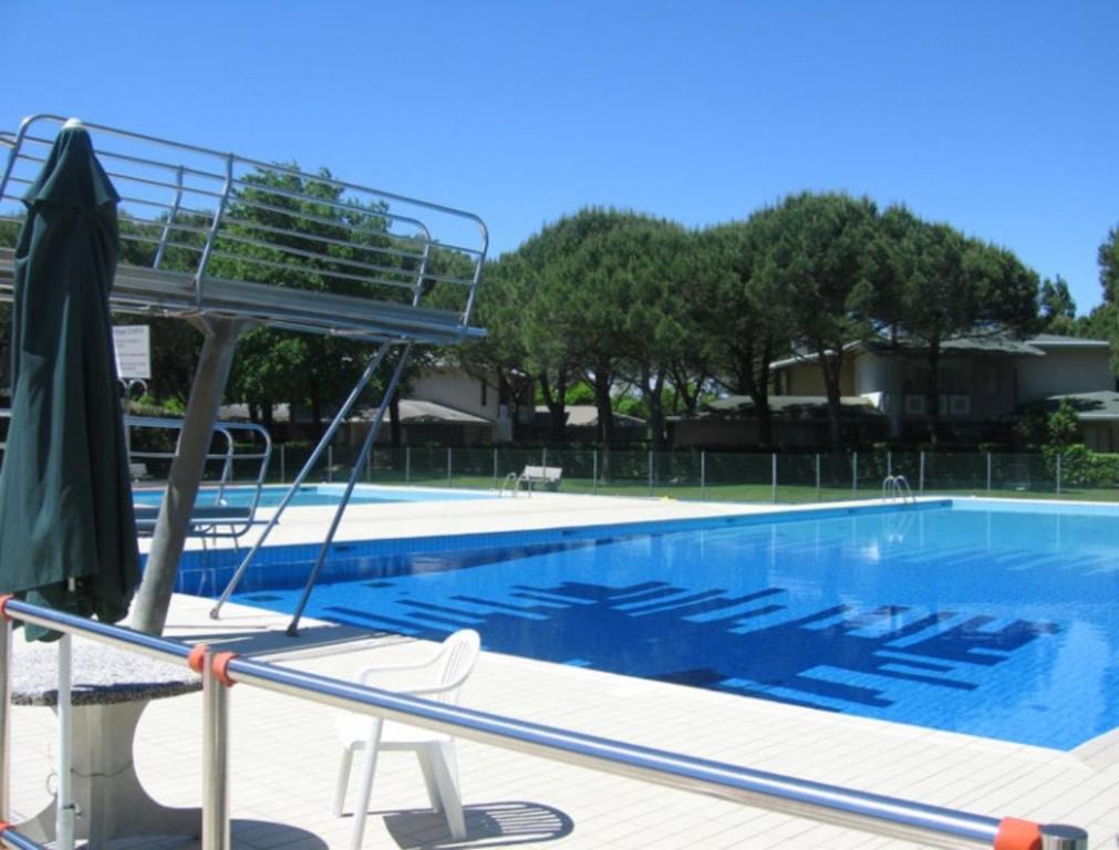 Studio in a residence with pool - 4