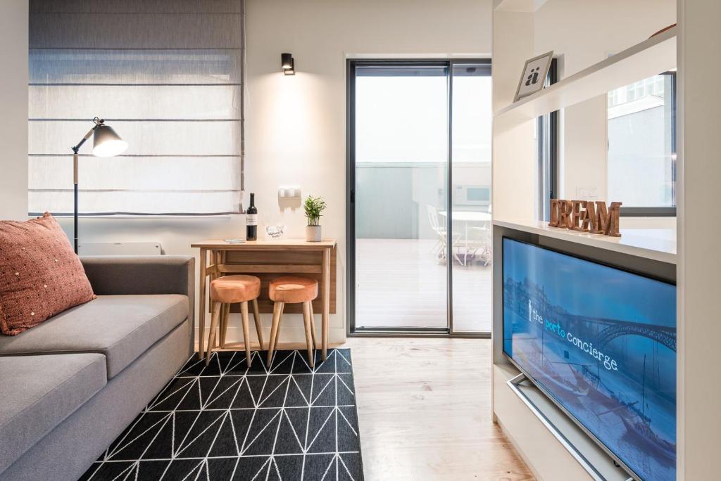 GuestReady - Three Mirrors, Porto