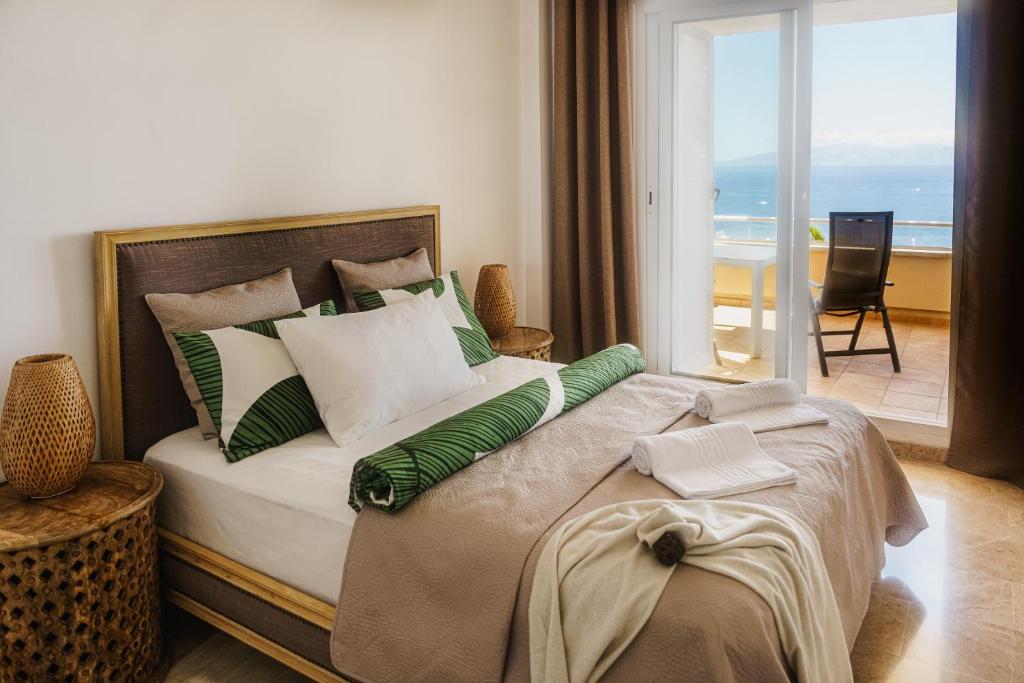 LUNA - AC, 2 pools, panoramic ocean, private garage, fibre net - 3