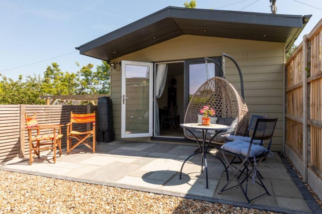 Pear Tree Cabin, Whitstable
