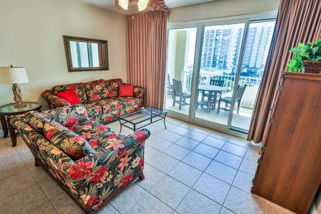 Ariel Dunes 405, Destin