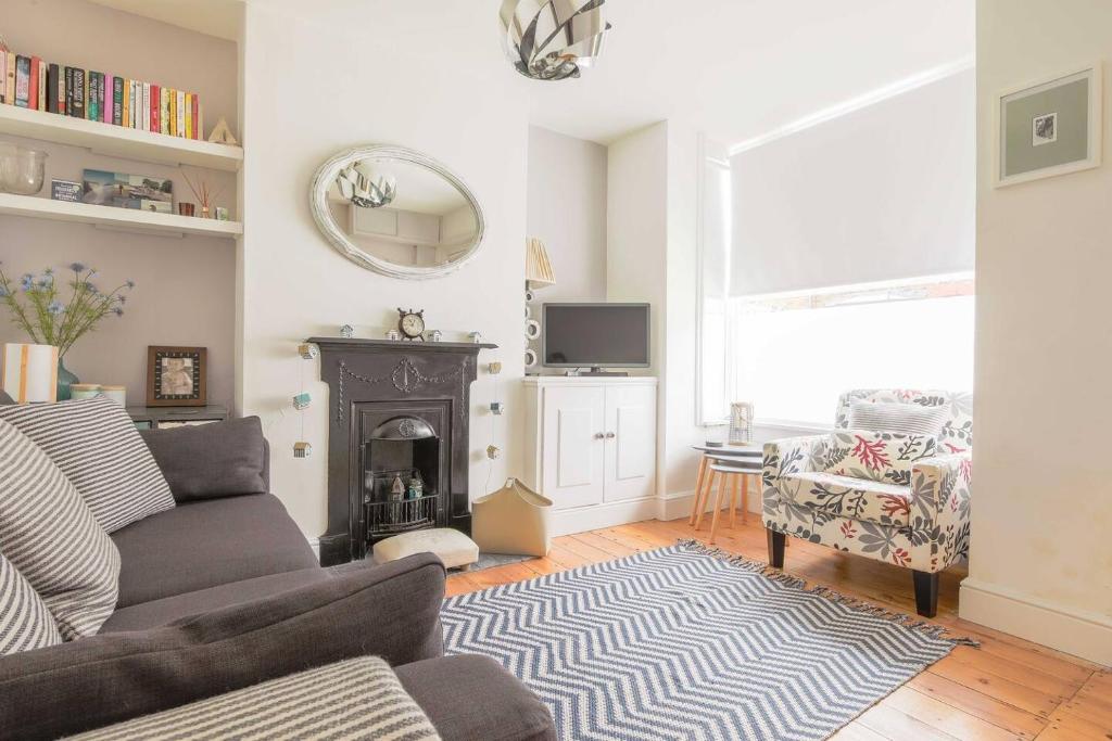 Furlong Place, Whitstable