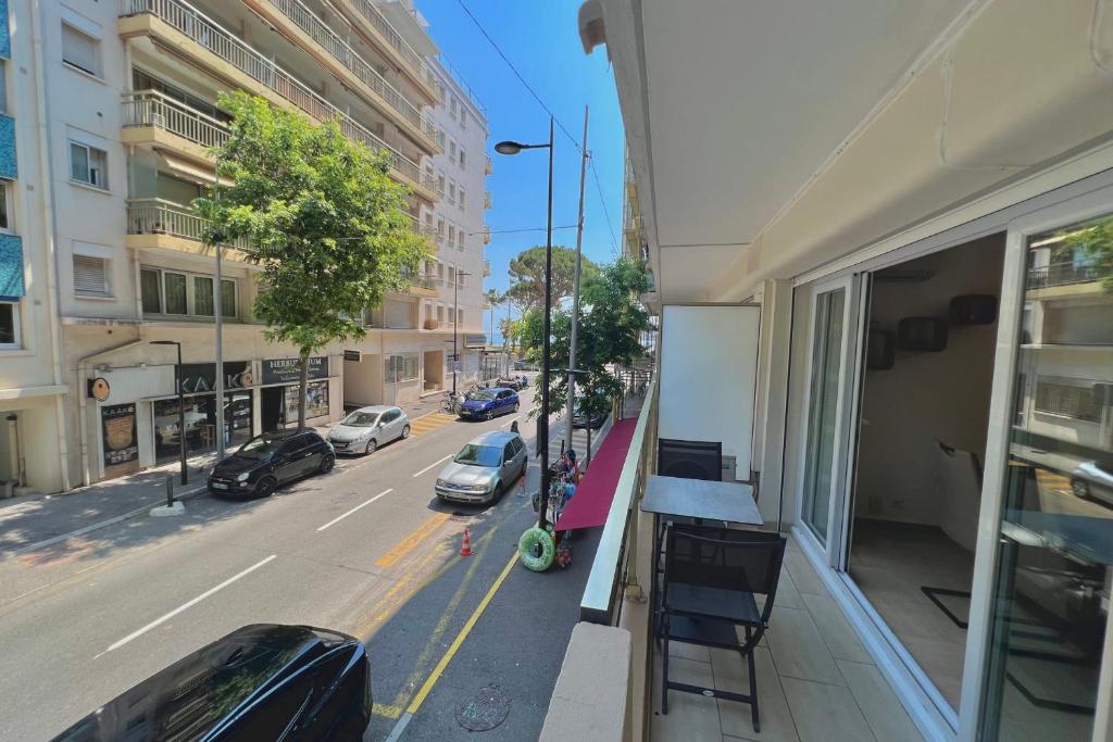 Antibes - 4 People - Parking - Terrace - 2