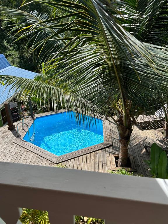 L'escale Tropicale, Sainte-Anne