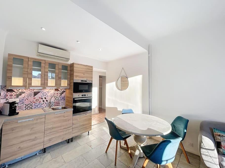Cannes 3 BR 3 bath close to Palais & Croisette by Olam Properties - 5