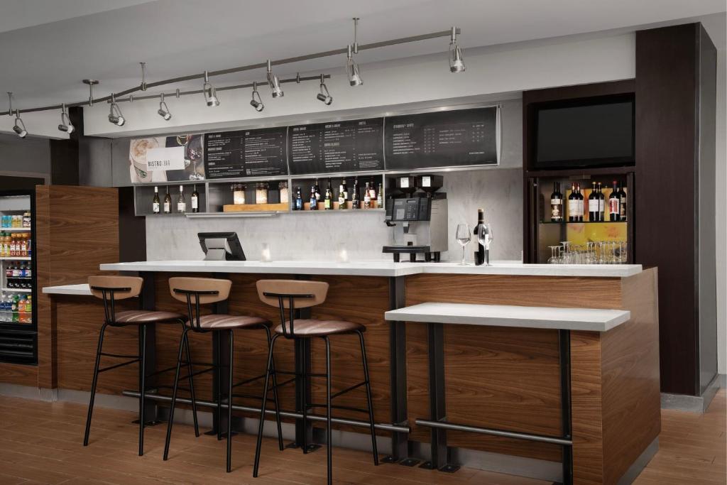 Bar/lounge
