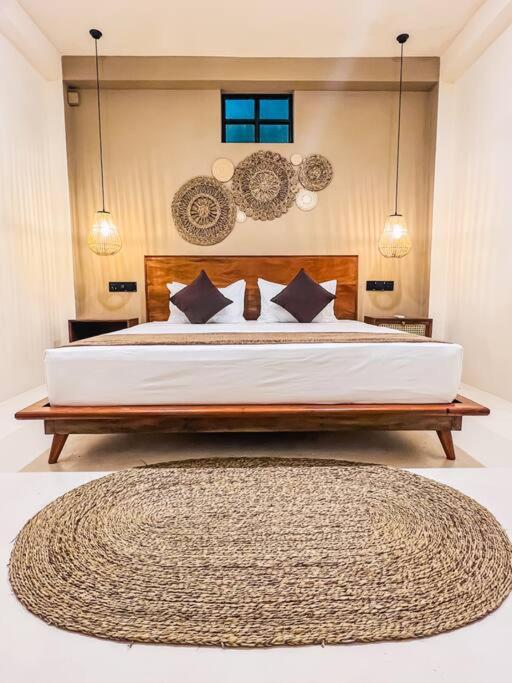 The Neylipz - Fully Air Conditioned 3 bedroom Apartment, Weligama