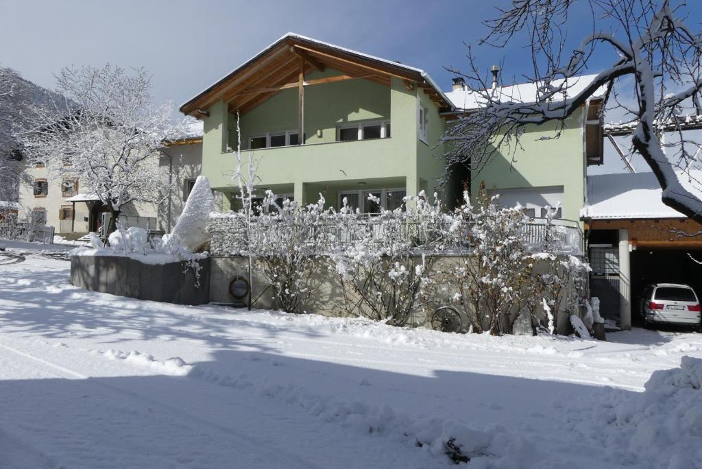 Ausserloretzhof Ferienwohnung "Fernerblick" - 2