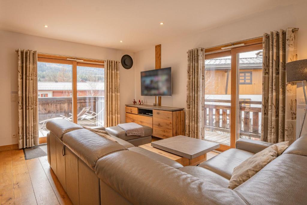 Grand Paradis- Modern 3 bedroom apartment with spectacular views - 2