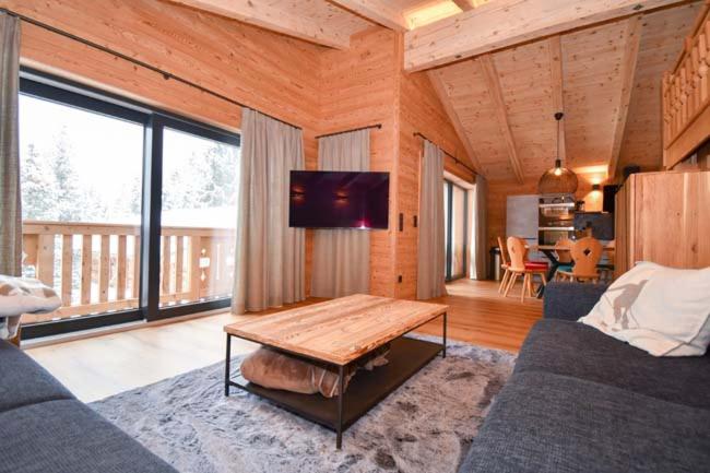 Astn Hutten Residenz Waldsicht Konigsleiten - Ferienwohnungen 전경