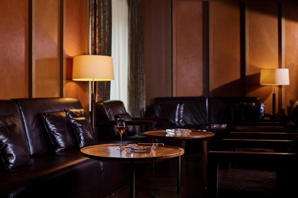 Bar/lounge