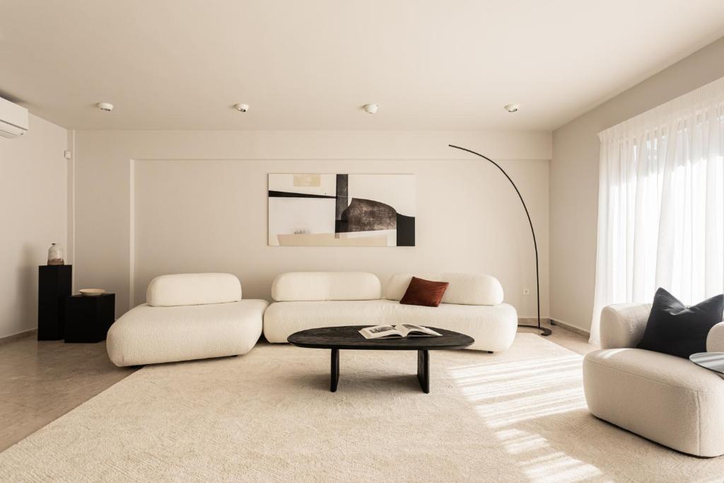 Sublime Townhouse by Zoia Living, Ateny