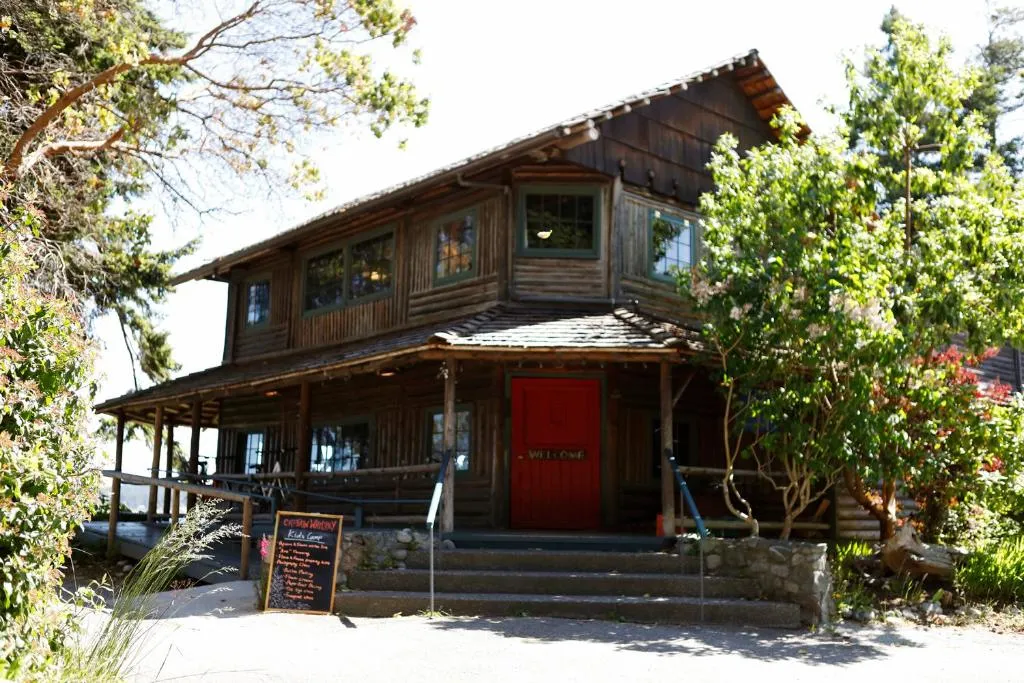 Captain Whidbey，位于库珀维尔的酒店