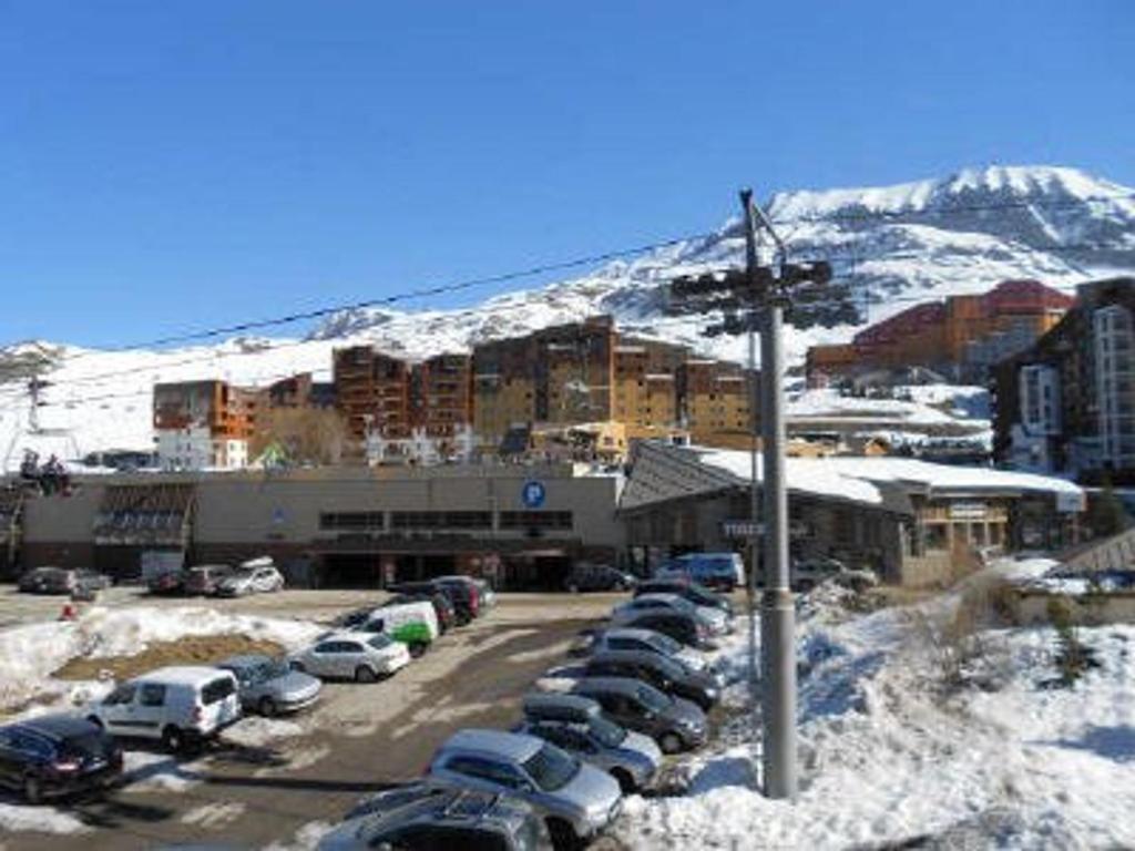 Appartement cosy avec balcon, piscine et sauna - Idéalement situé près des pistes - L'Alpe d'Huez - FR-1-405-358 - 2